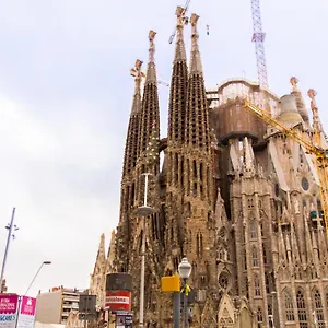 Charm Sagrada Familia Appartamento Barcellona